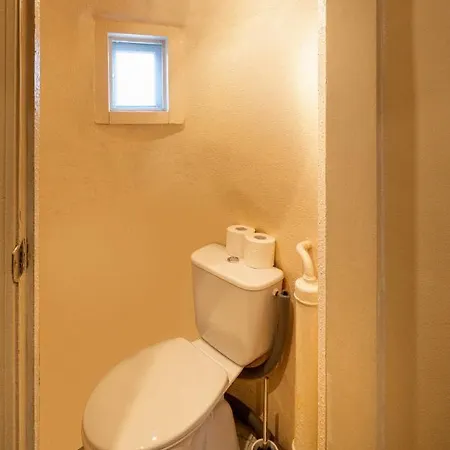 Old Aldaru Street One Bedroom Apartment *